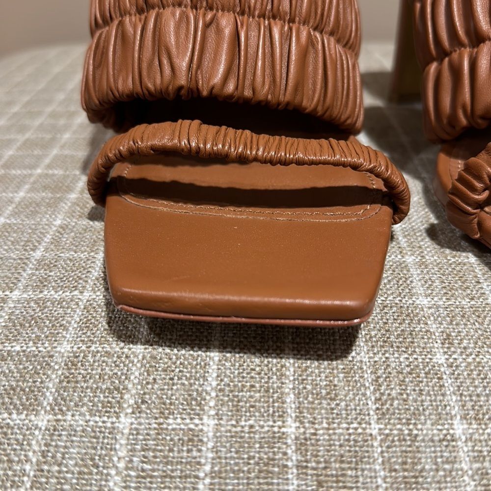 Jonathan Simkhai Felix Elastic 3.5 In Heeled Mule… - image 8